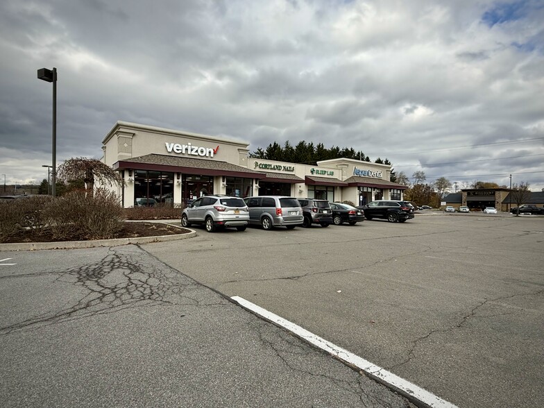 859-869 State Route 13, Cortland, NY for lease - Building Photo - Image 3 of 14