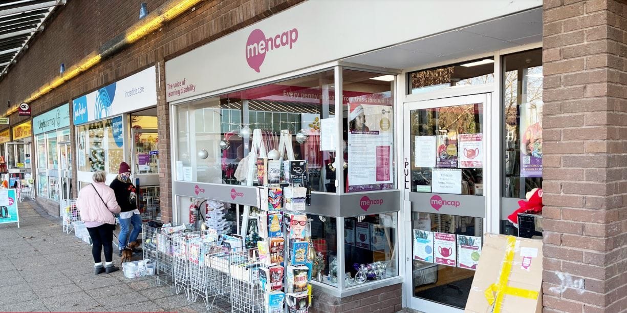 90-100 The Paddocks, Norwich for sale Primary Photo- Image 1 of 1