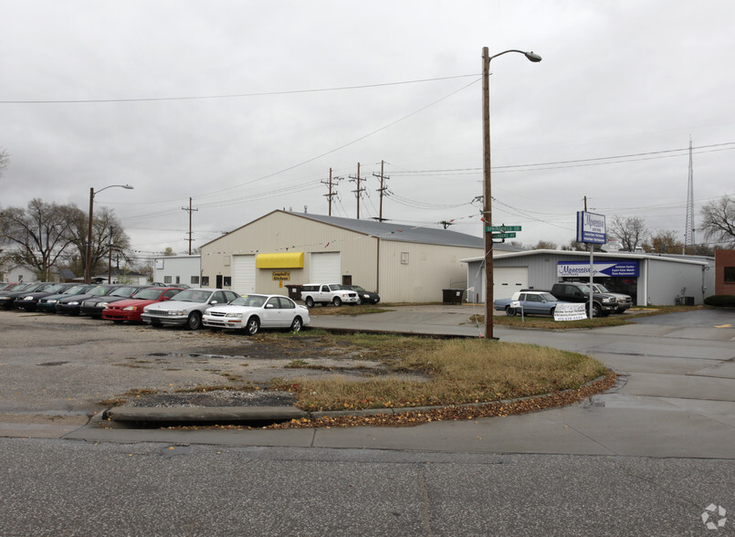 1137 Saunders Ave, Lincoln, NE for sale - Building Photo - Image 3 of 3