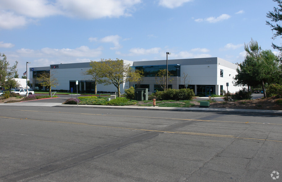 12375 World Trade Dr, San Diego, CA for lease - Building Photo - Image 1 of 4