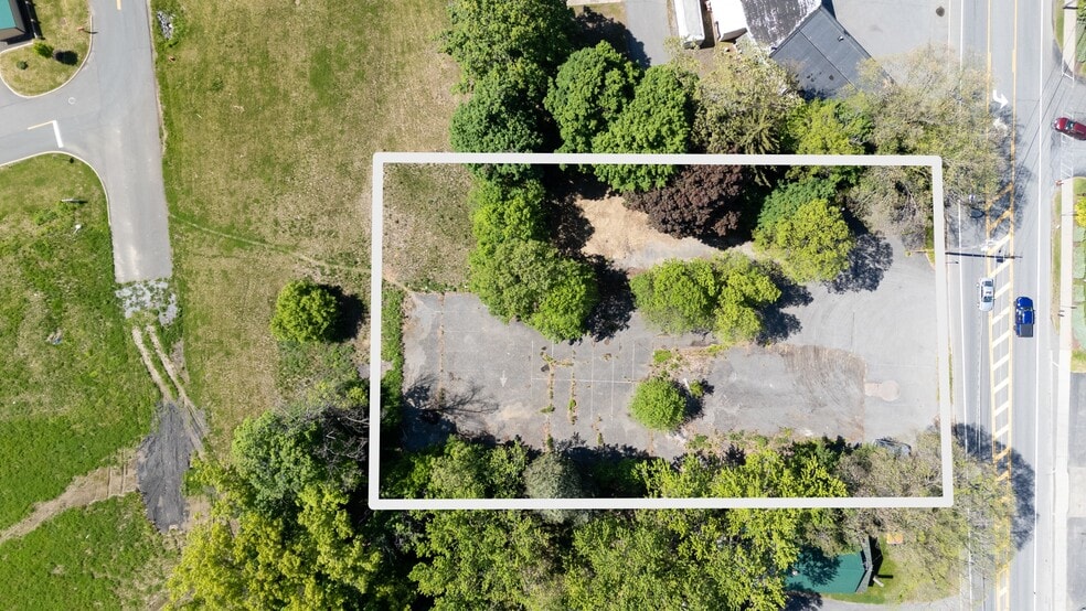 183-185 Church Ave, Ballston Spa, NY for sale - Primary Photo - Image 1 of 21