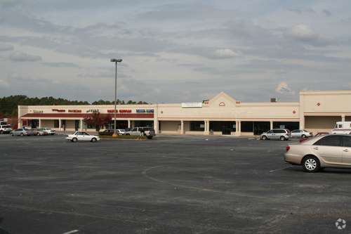 1900 Rockbridge Rd, Stone Mountain, GA for lease Building Photo- Image 1 of 3