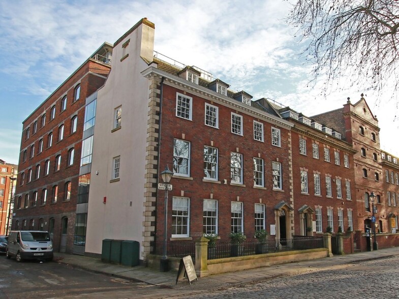 10 Queen Sq, Bristol for lease - Building Photo - Image 3 of 6