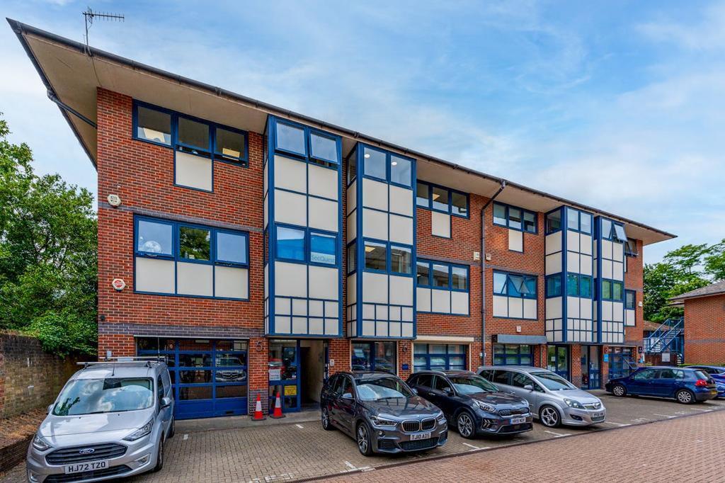 Millbrook Rd, Southampton for lease Building Photo- Image 1 of 8