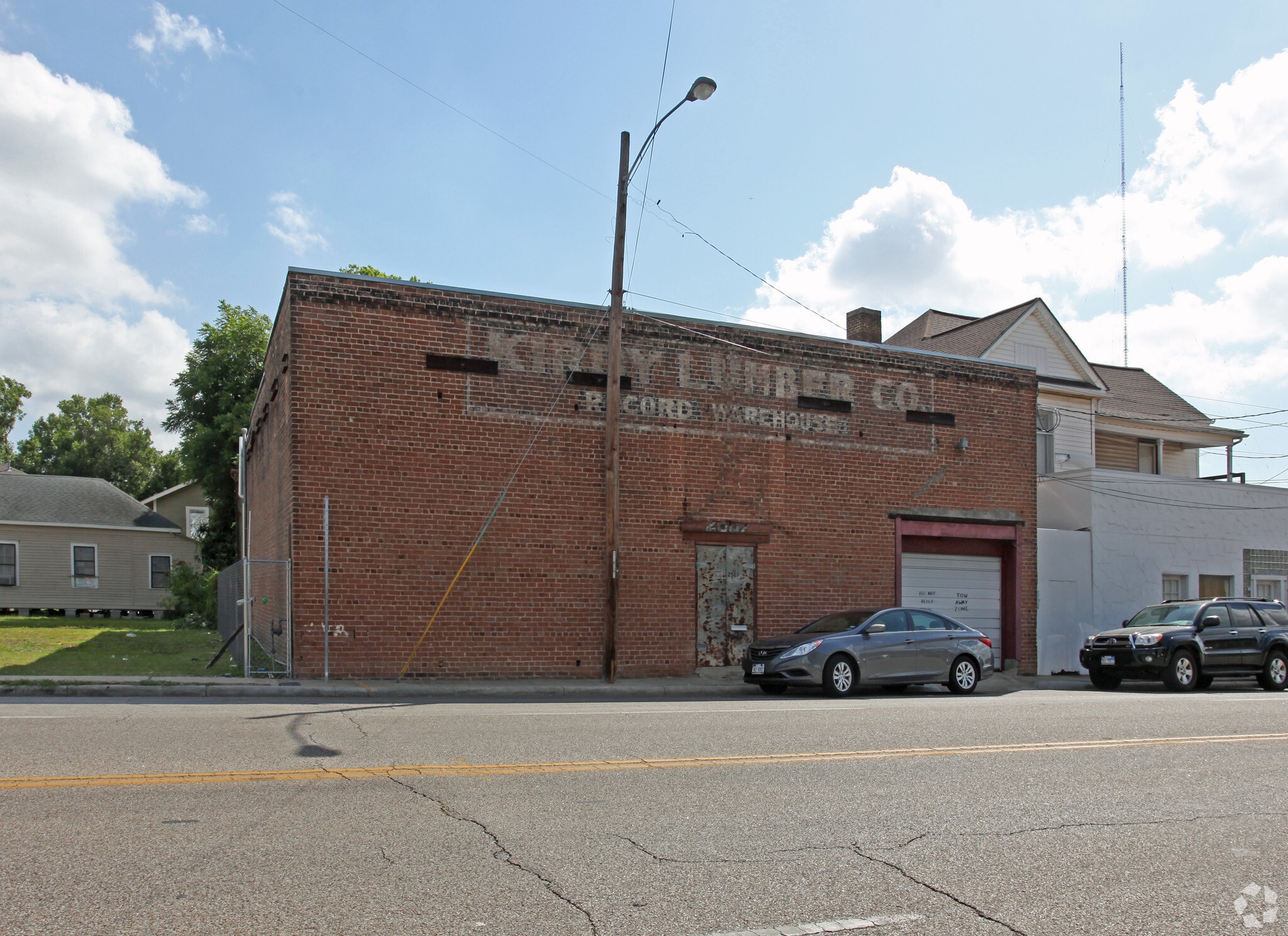 2507-2509 Canal Street portfolio of 2 properties for sale on LoopNet.com Primary Photo- Image 1 of 20