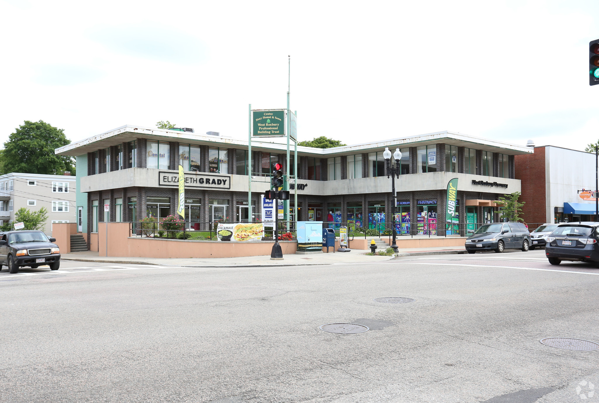 1860-1868 Centre St, West Roxbury, MA for lease Building Photo- Image 1 of 78