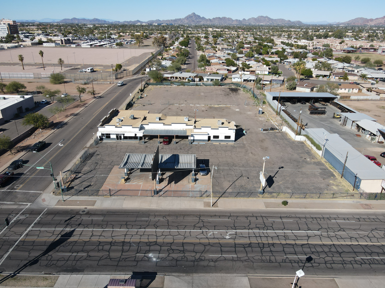 2802 E Van Buren St, Phoenix, AZ for sale - Building Photo - Image 1 of 1