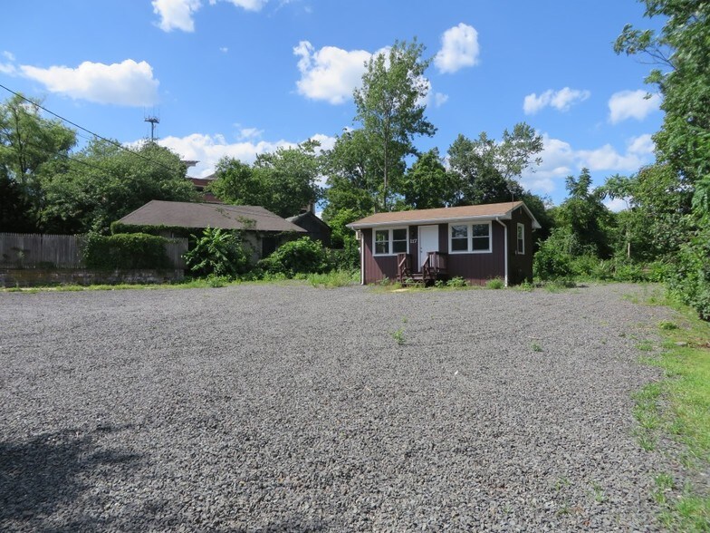 117 E Main St, Somerville, NJ for sale - Building Photo - Image 1 of 1