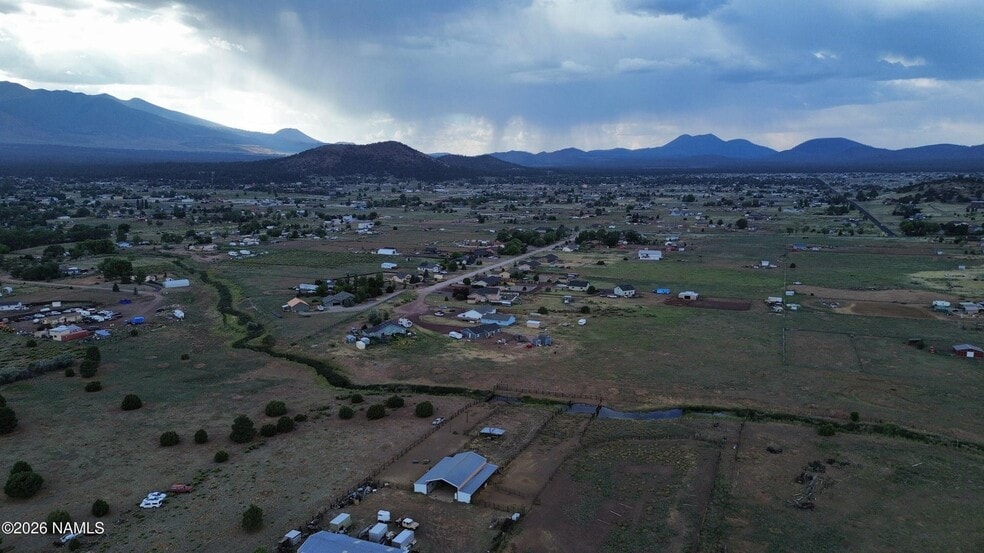 7542 E Rope Rd, Flagstaff, AZ for sale - Building Photo - Image 2 of 14