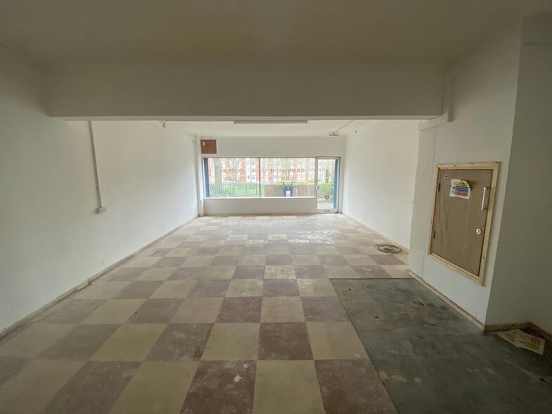 259-262 St Anns Clos, Newcastle Upon Tyne for lease - Building Photo - Image 3 of 4