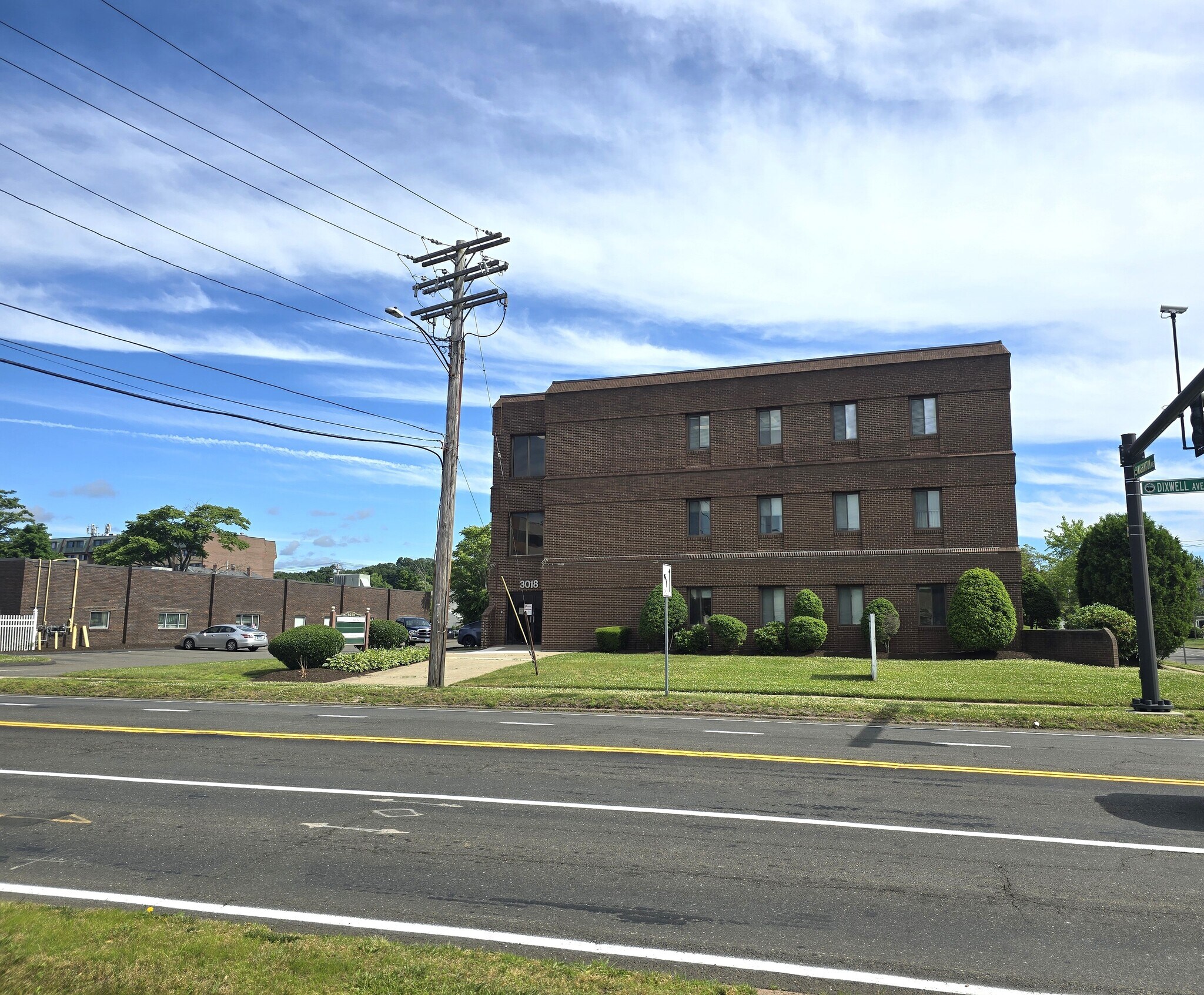 3018 Dixwell Ave, Hamden, CT for lease Building Photo- Image 1 of 9