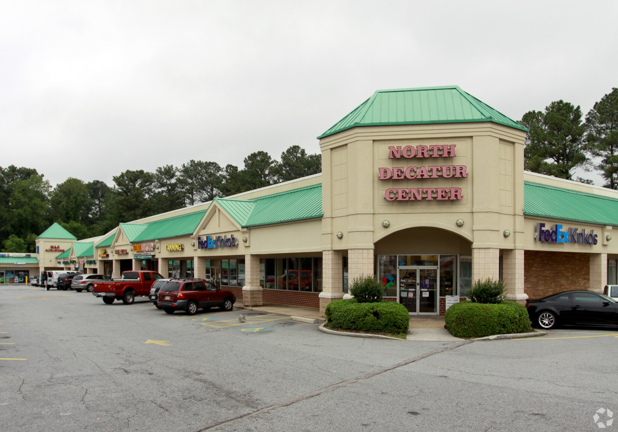 2050-2098 N Decatur Rd, Decatur, GA for sale Primary Photo- Image 1 of 1