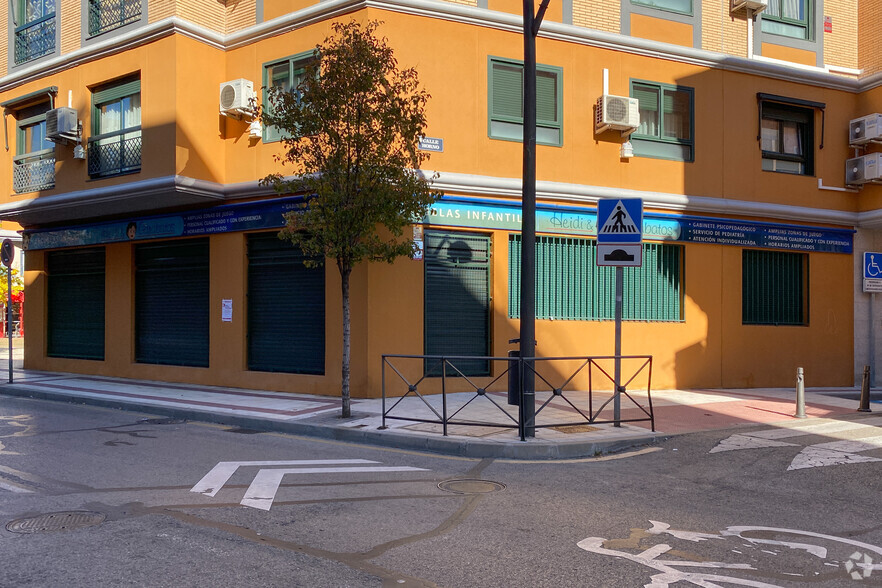 Retail in Getafe, Madrid for lease - Building Photo - Image 1 of 3