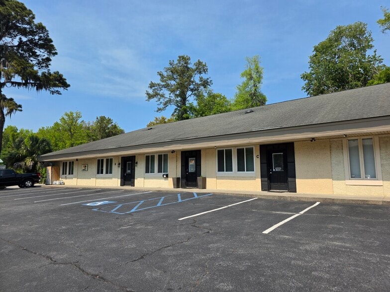 21 New Orleans Rd, Hilton Head Island, SC for sale - Building Photo - Image 2 of 15