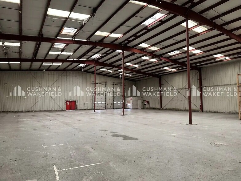 Industrial in GEISPOLSHEIM for lease - Interior Photo - Image 3 of 10