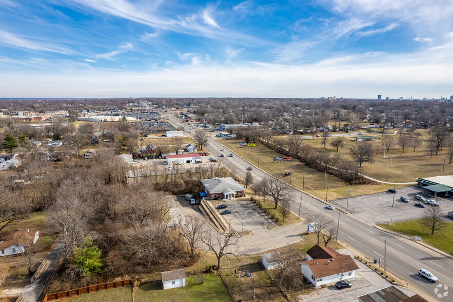 2105 W Kearney St, Springfield, MO 65803 | LoopNet