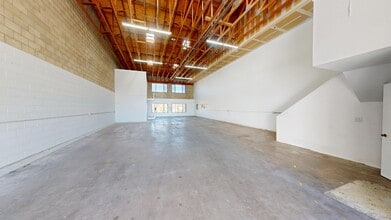 1703-1705 Hoover Ave, National City, CA for lease Interior Photo- Image 2 of 13