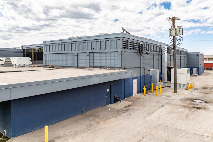 2828 S 82nd Ave, Omaha, NE for lease - Building Photo - Image 3 of 13