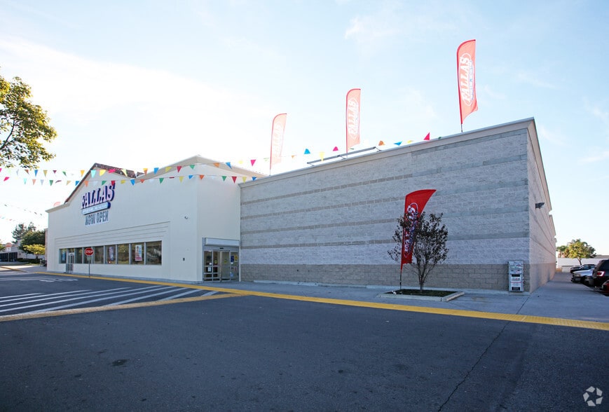 1261 N Azusa Ave, Covina, CA for lease - Building Photo - Image 3 of 6