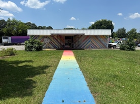 1001 Winterville Rd, Athens GA - Bar