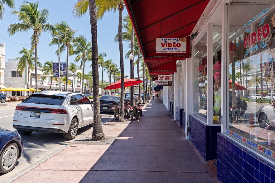 1305-1323 Washington Ave, Miami Beach, FL for sale - Building Photo - Image 2 of 7