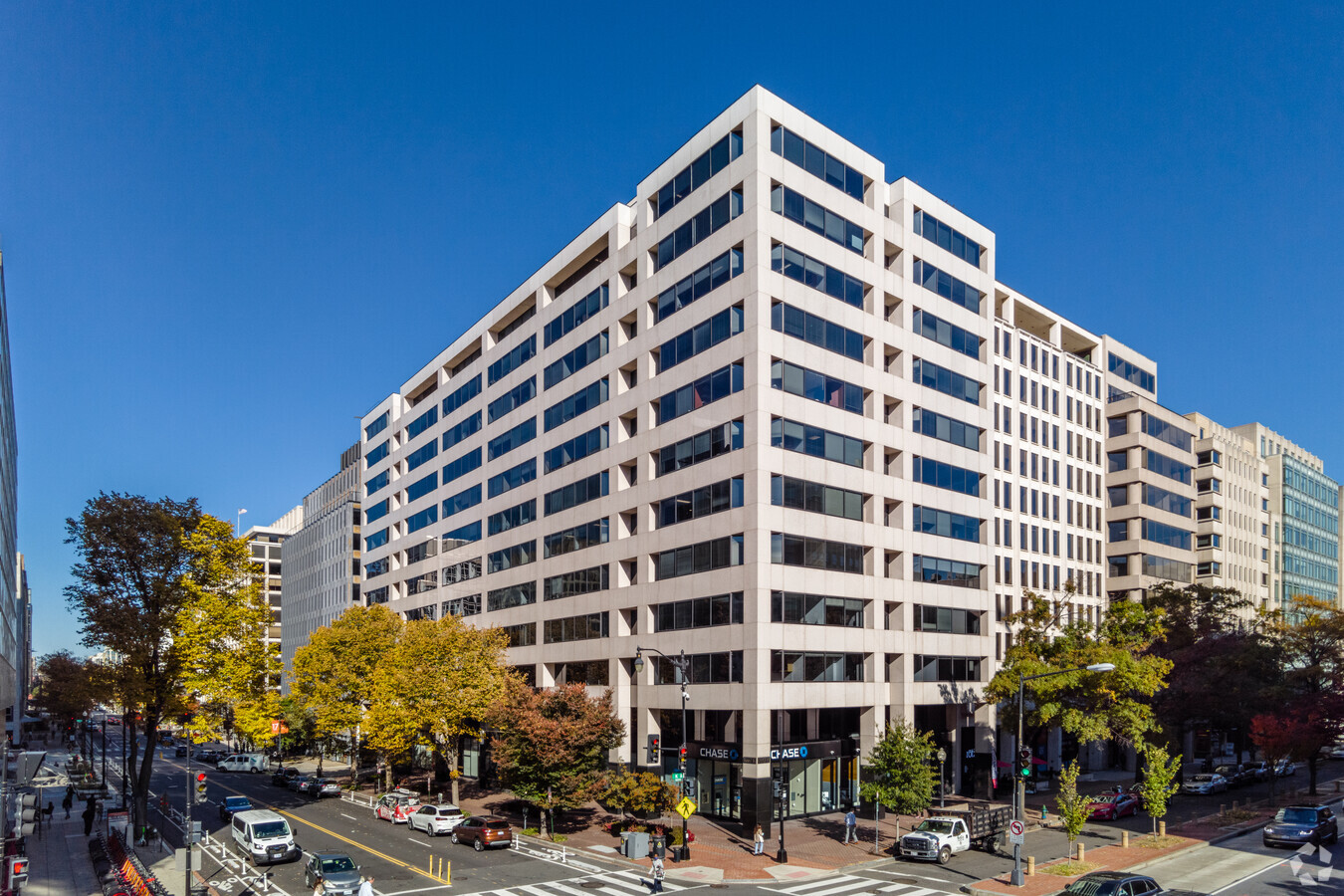 1667 K St NW, Washington, DC 20006 - Flagship of Farragut Square | LoopNet