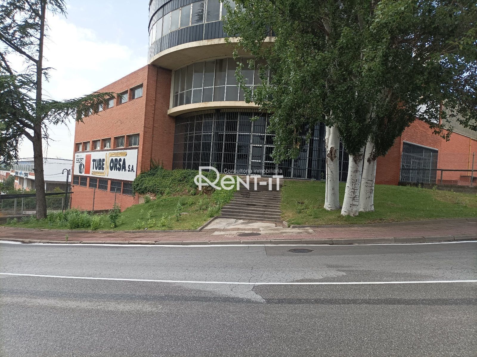 Industrial in Castellbisbal, Barcelona for lease Building Photo- Image 1 of 11