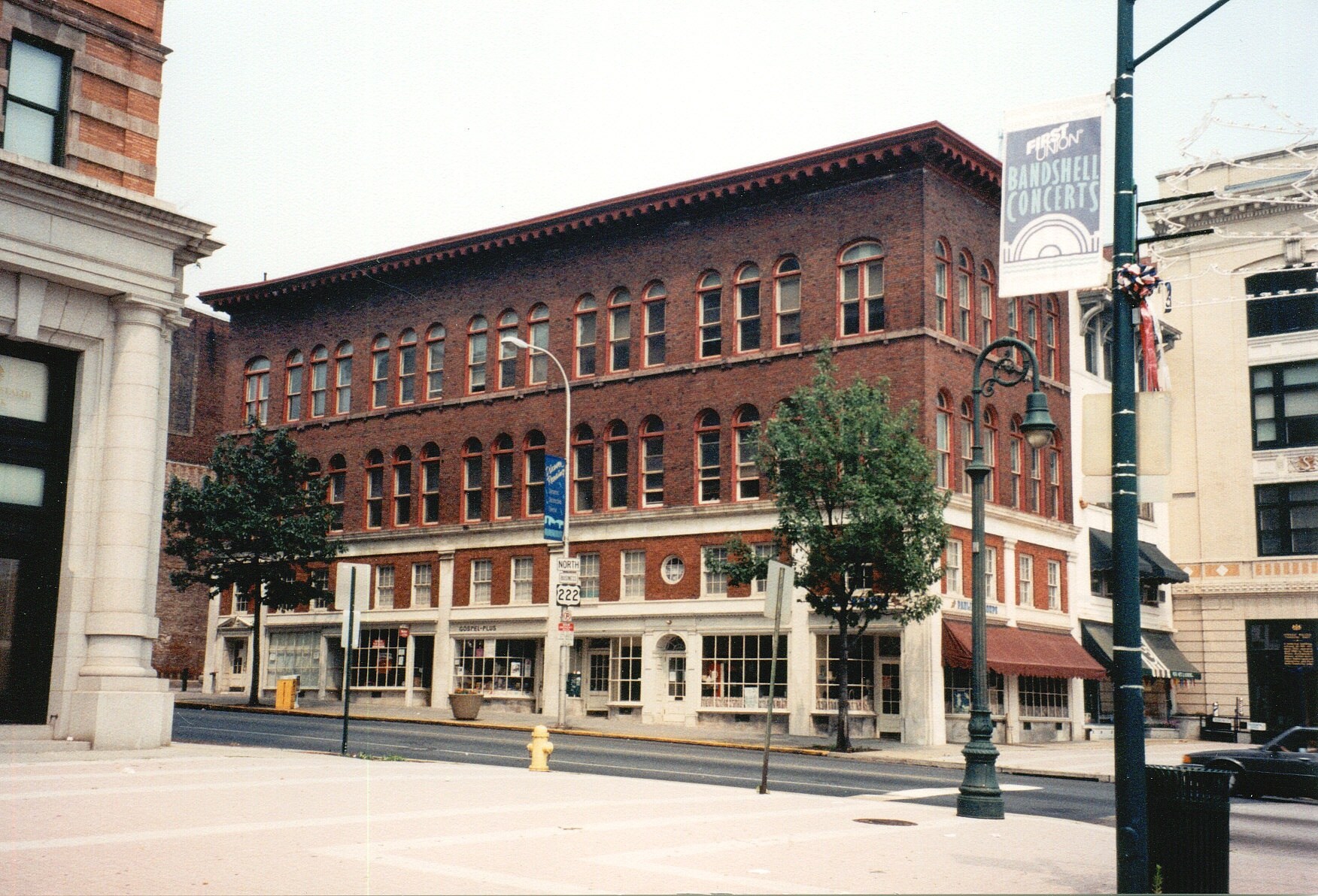 501 Penn St, Reading, PA 19601 Office for Sale