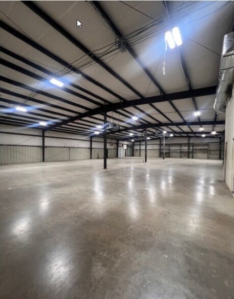 1585 Gable St, High Point, NC for sale - Building Photo - Image 1 of 1