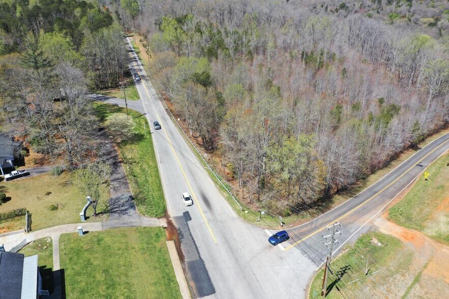 Farrs Bridge Rd, Greenville, SC 29611