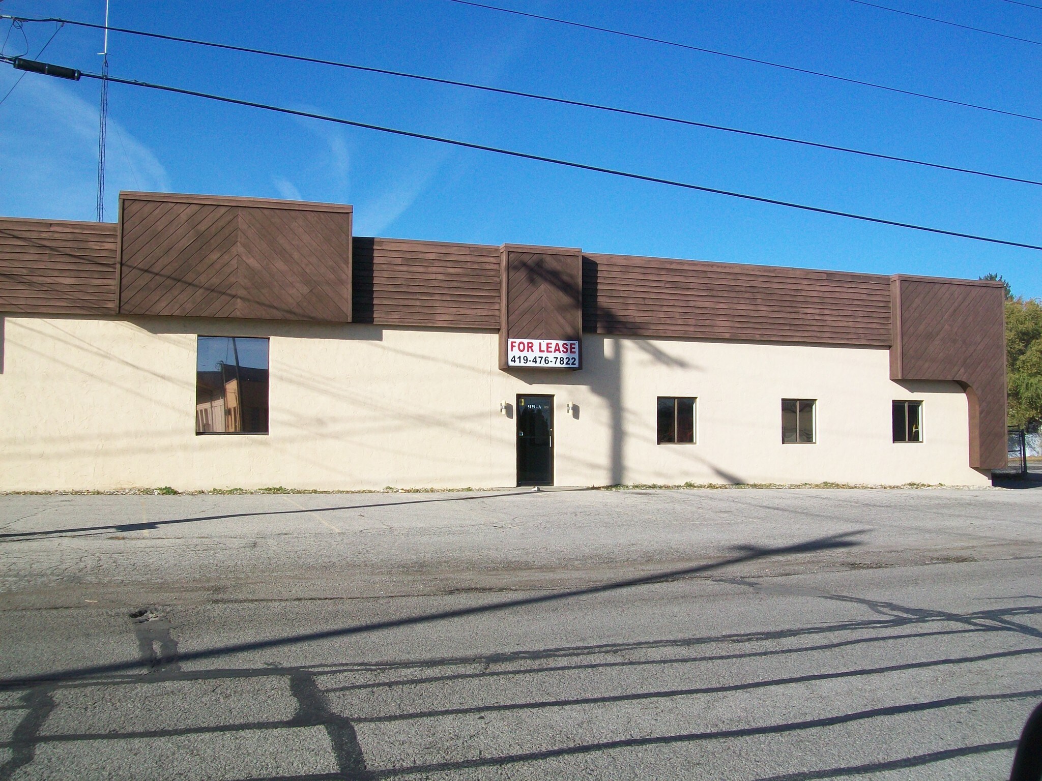 5139 Tractor Rd, Toledo, OH for sale Building Photo- Image 1 of 1