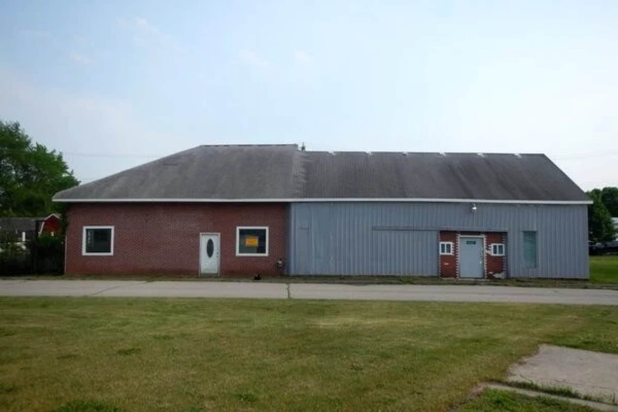 4225 East St, Akron, MI for sale Primary Photo- Image 1 of 49