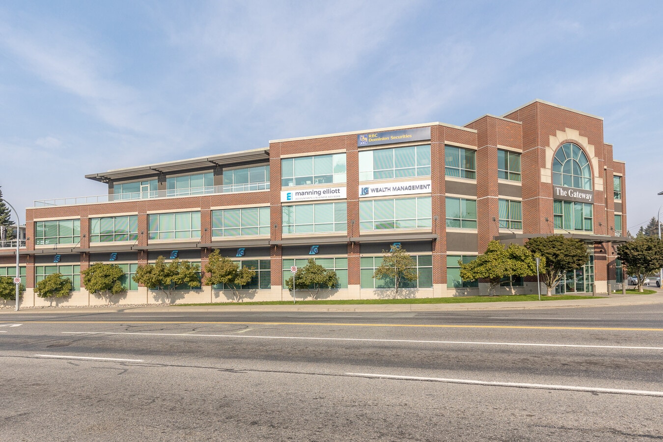 2001 Mccallum Rd, Abbotsford, BC V2S 3N5