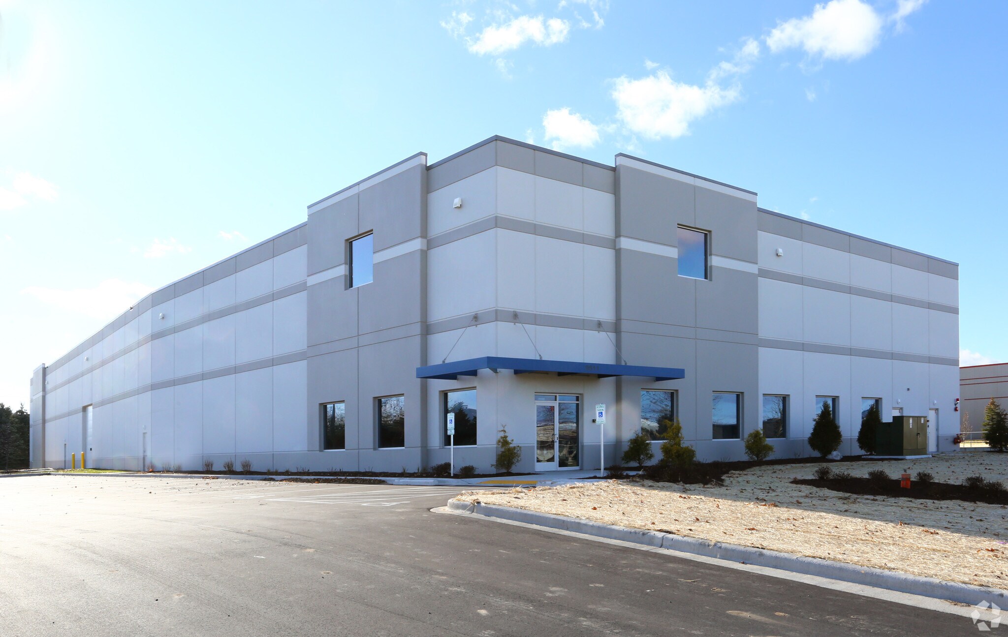 9511 58th Pl, Kenosha, WI for sale Primary Photo- Image 1 of 1