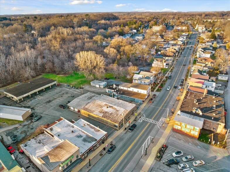 225 Genesee St, Chittenango, NY for lease - Building Photo - Image 3 of 26