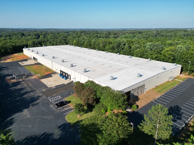 2 Greentree Rd, Anderson, SC for sale - Building Photo - Image 1 of 1