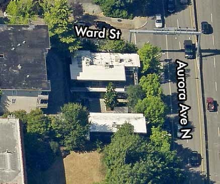 921 Aurora Ave N, Seattle, WA for lease - Primary Photo - Image 2 of 4