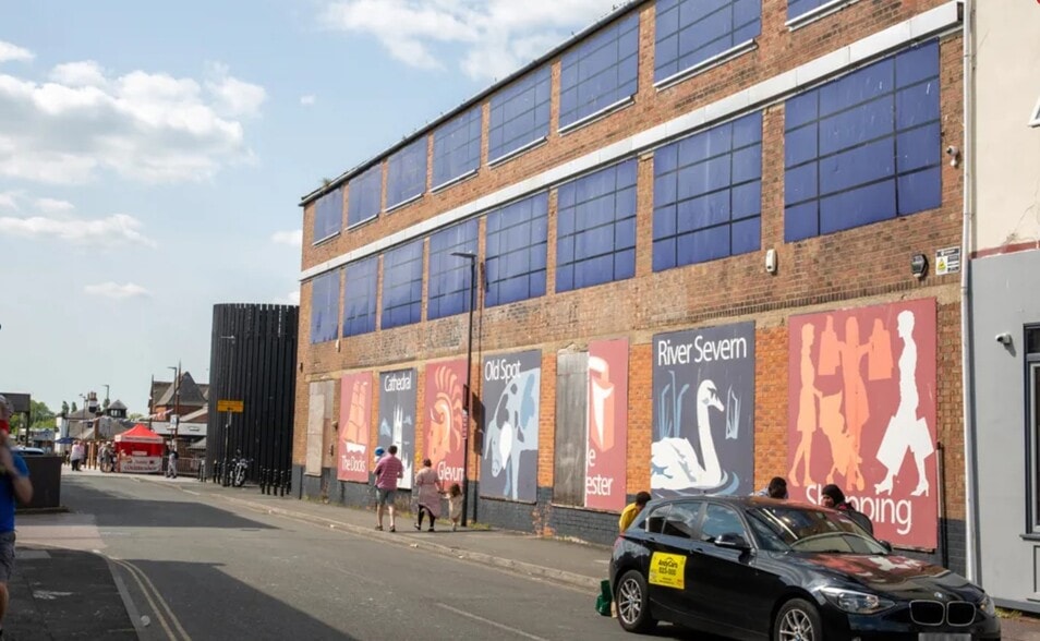 12 Llanthony Rd, Gloucester for lease - Building Photo - Image 2 of 7