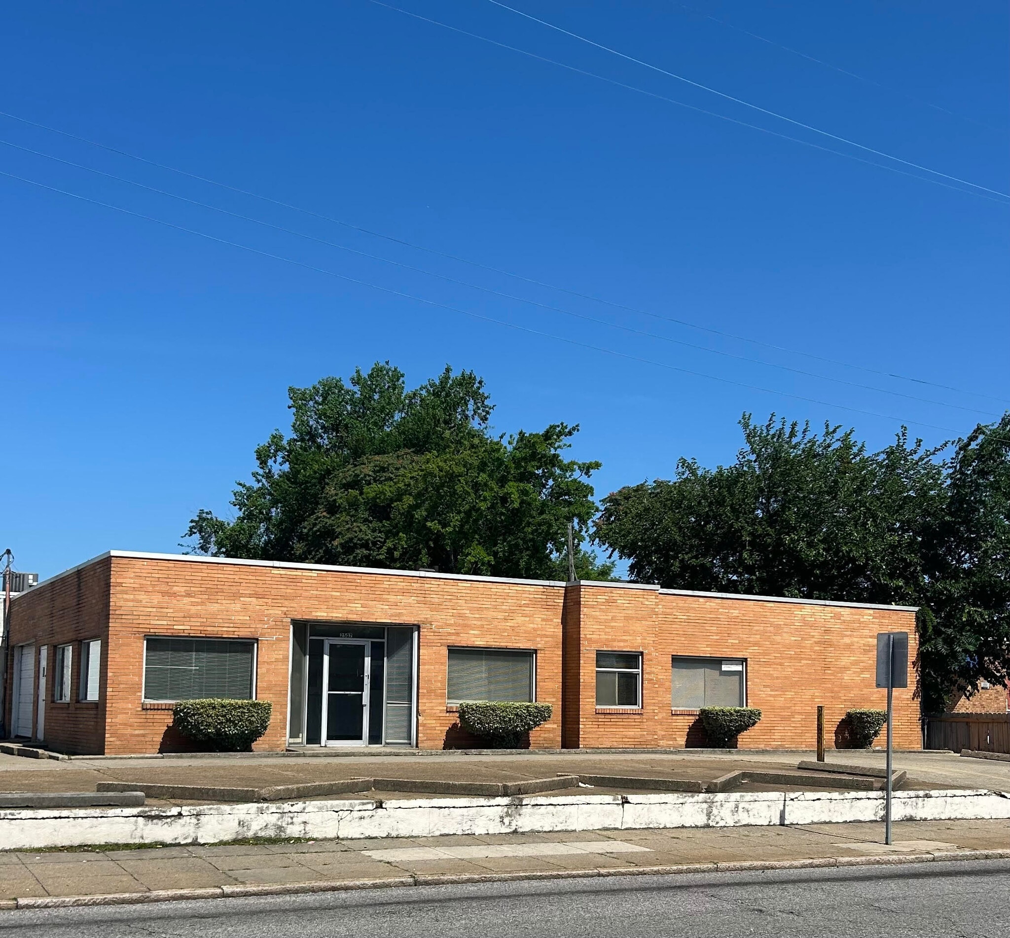 2507 Monticello Ave, Norfolk, VA for lease Building Photo- Image 1 of 6