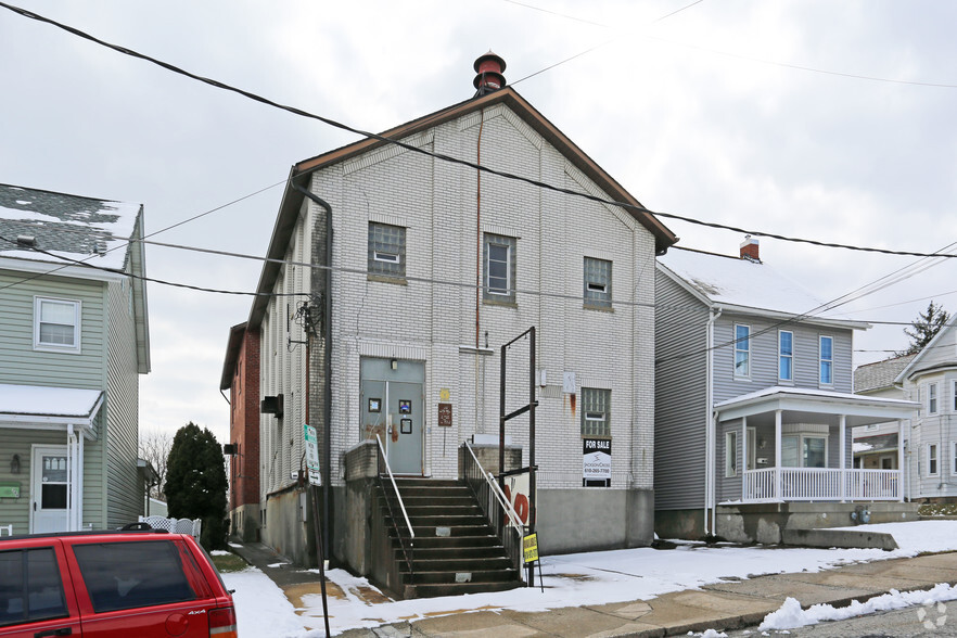 212 Quarry St, Whitehall, PA for sale - Building Photo - Image 3 of 7