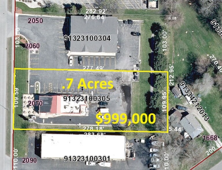 2070 S Koeller St, Oshkosh, WI for sale - Building Photo - Image 2 of 27