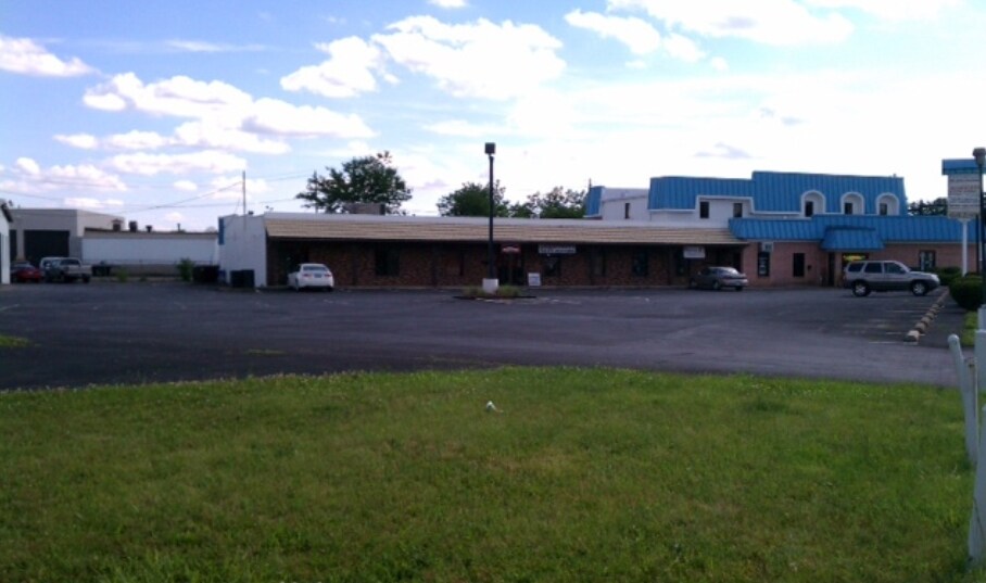 273 Wooster Rd N, Barberton, OH for sale Primary Photo- Image 1 of 1