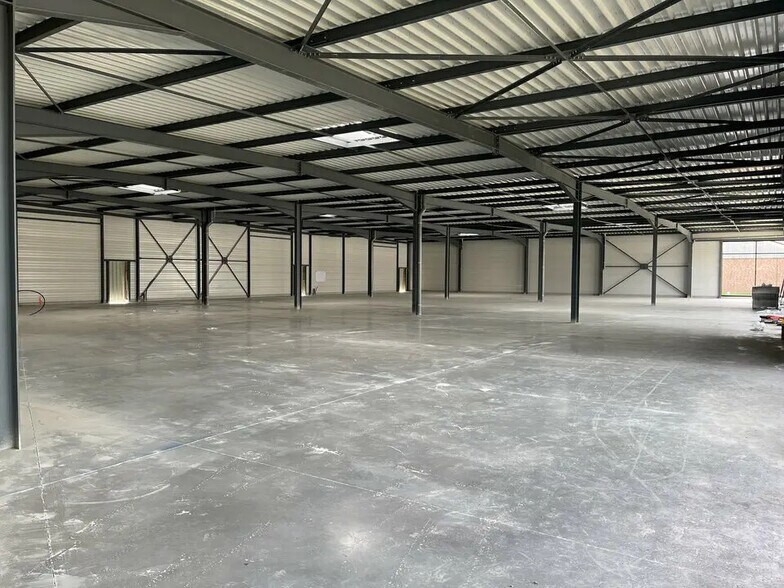 Retail in Bennwihr for lease - Interior Photo - Image 3 of 5