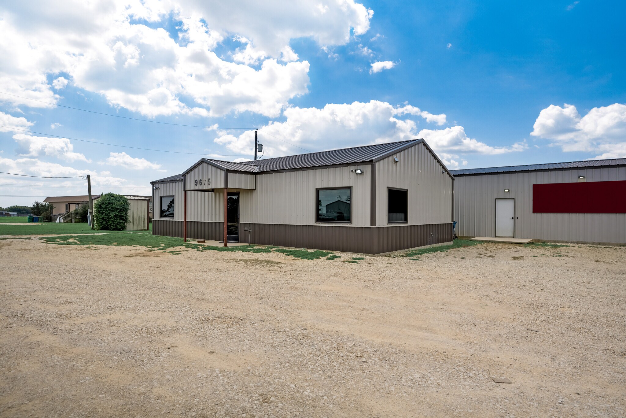 9675 US Highway 377, Collinsville, TX 76233 Flex for Lease