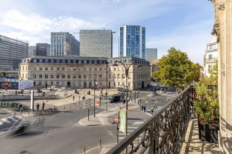 2 Rue De Lyon, Paris for sale Building Photo- Image 1 of 17
