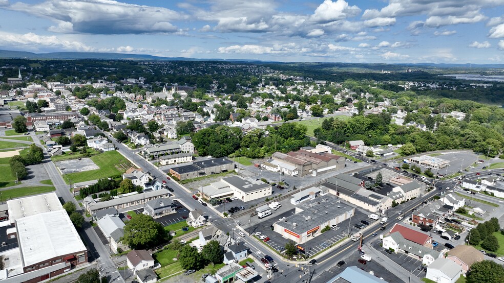 550 S Main St, Nazareth, PA for sale - Building Photo - Image 3 of 72