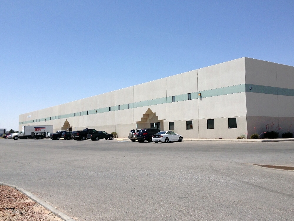 28 Walter Jones Blvd, El Paso, TX for lease Primary Photo- Image 1 of 14