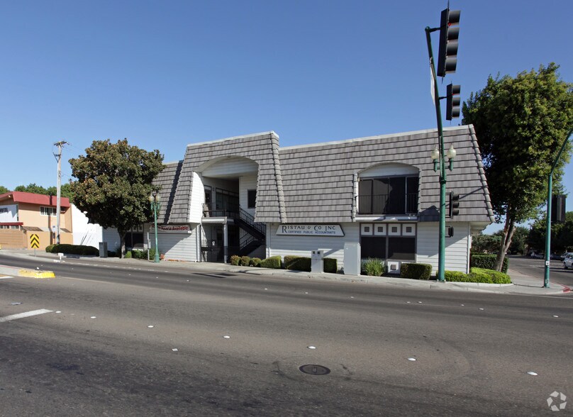 101 N College Ave, Modesto, CA for sale - Building Photo - Image 2 of 13