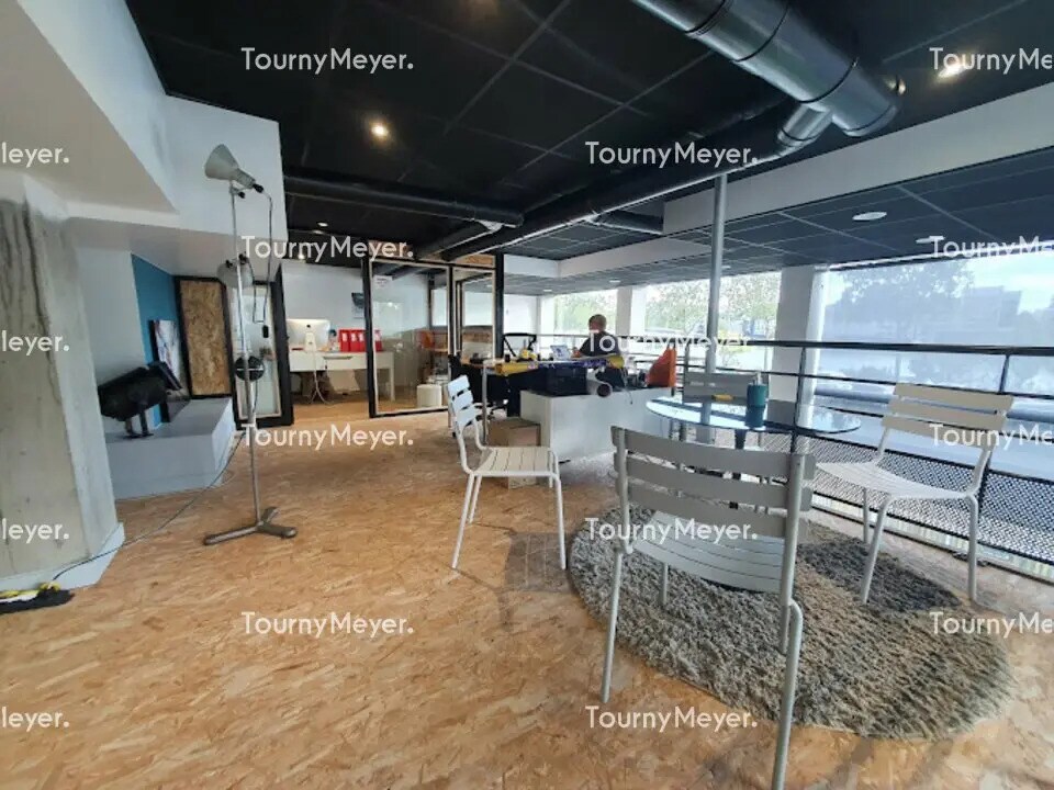 Office in Nantes for sale Interior Photo- Image 1 of 10