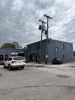 1298 Conant St, Maumee OH - Warehouse